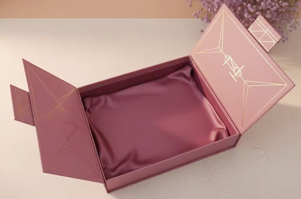 Double Door Open Magnetic Box